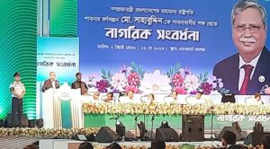পাবনা প্রেসক্লাবে বসে সাংবাদিকতা জীবনের স্মৃতিচারণা করলেন রাষ্ট্রপতি মো সাহাবুদ্দিন